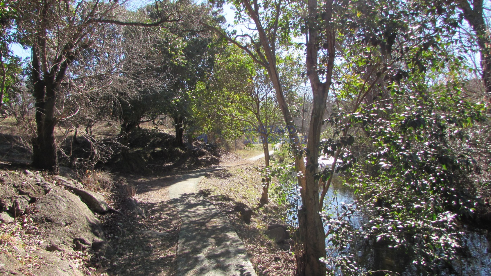 Lote en venta en Villa Amancay con costa de rio