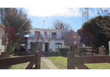 Casa mas local comercial en venta en Villa Amancay, Calamuchita, Cordoba 